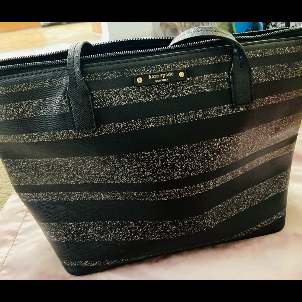 Kate Spade large tote. Black with silver.